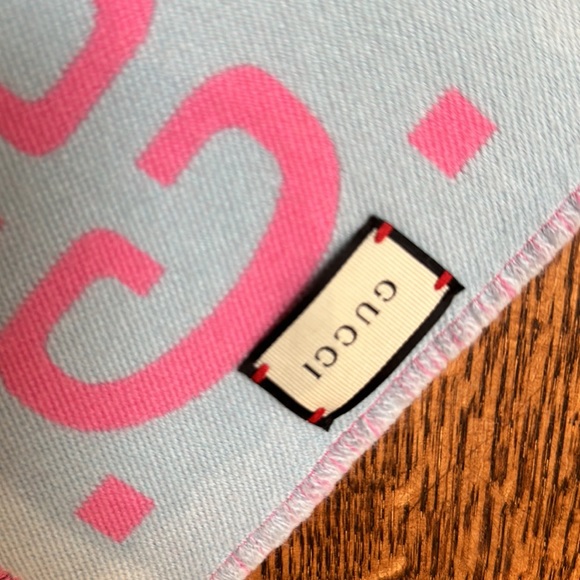 Gucci GG jacquard wool silk scarf - Picture 5 of 6